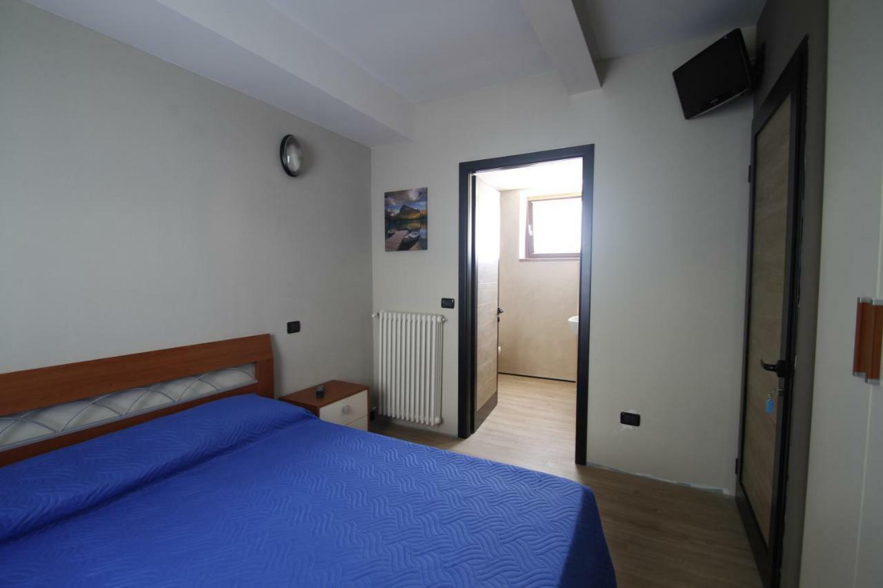 La Casa Del Lago Panzió Sirmione Kültér fotó