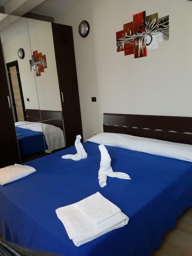 La Casa Del Lago Panzió Sirmione Kültér fotó